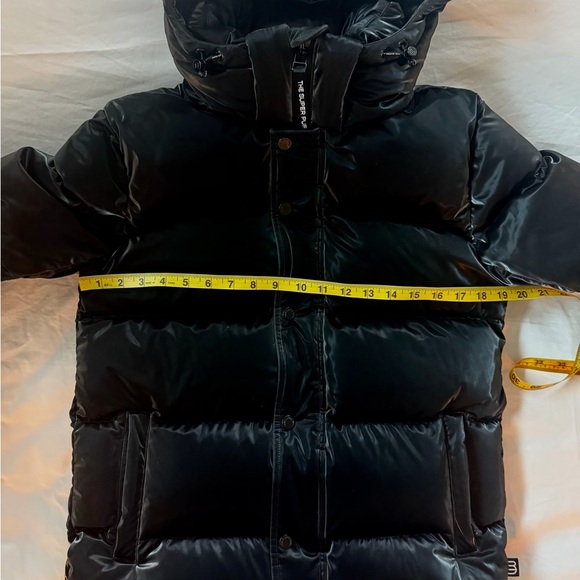 Aritzia NWT Super Puff “Liquid Shine” Jacket - Premium Down - Picture 8 of 11